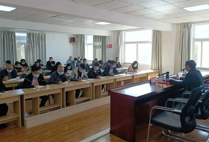 918博天堂·(中国区)官方网站（煤化）集团党委副书记、副董事长、总经理高建嵩到挂钩联系支部讲授学习贯彻党的二十大精神专题党课